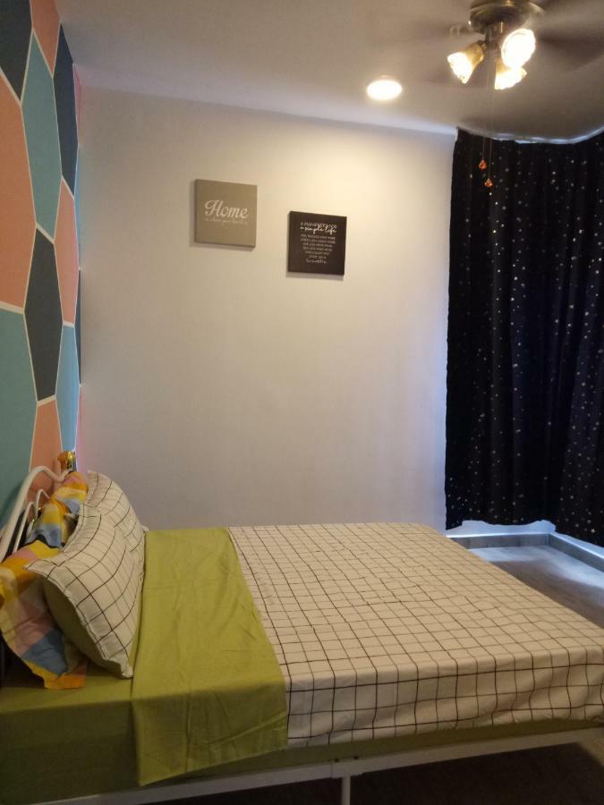 Icolor Home & Stay Ch5 Tanah Rata Buitenkant foto