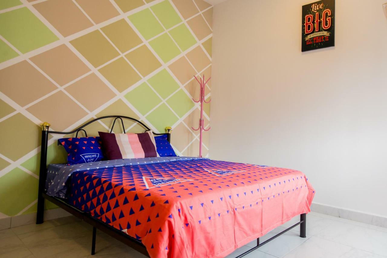 Icolor Home & Stay Ch5 Tanah Rata Buitenkant foto